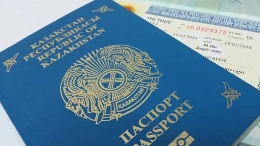 Kazakhstan adopts visa exemption agreement for Vietnamese citizens